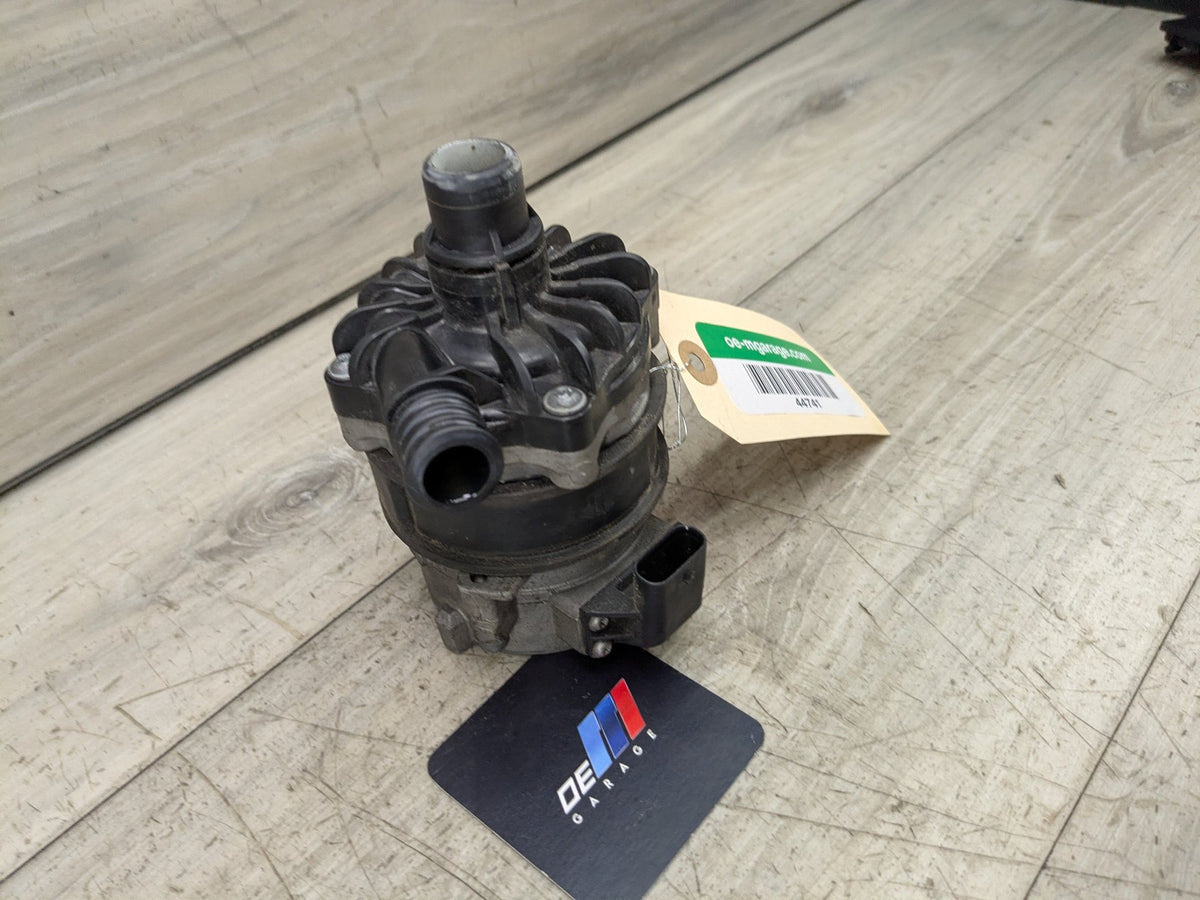 OEM BMW F22 F30 F32 F36 F87 335 435 Engine N55 Auxiliary Electric Water Pump