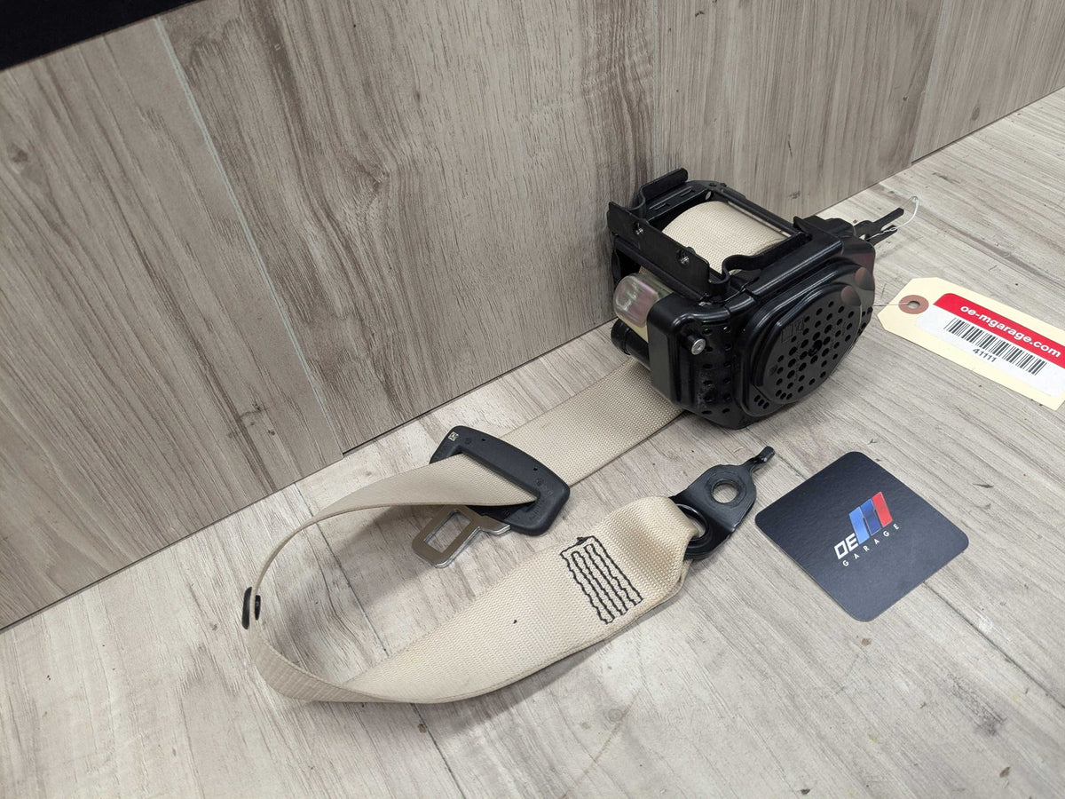 OEM BMW G22 G42 230 M240 430 M440 REAR Left Right Seat Belt Retractor BEIGE