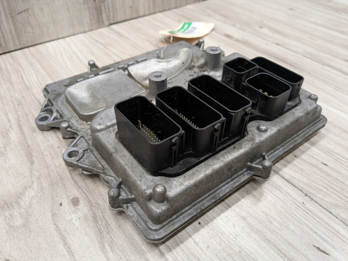 2014 BMW F15 X5 Engine Motor ECU DME Computer Module 7540686 OEM BMW F10 F22 F30 F32 F36 DME ECU N55 Engine Control Unit Module Computer MEVD