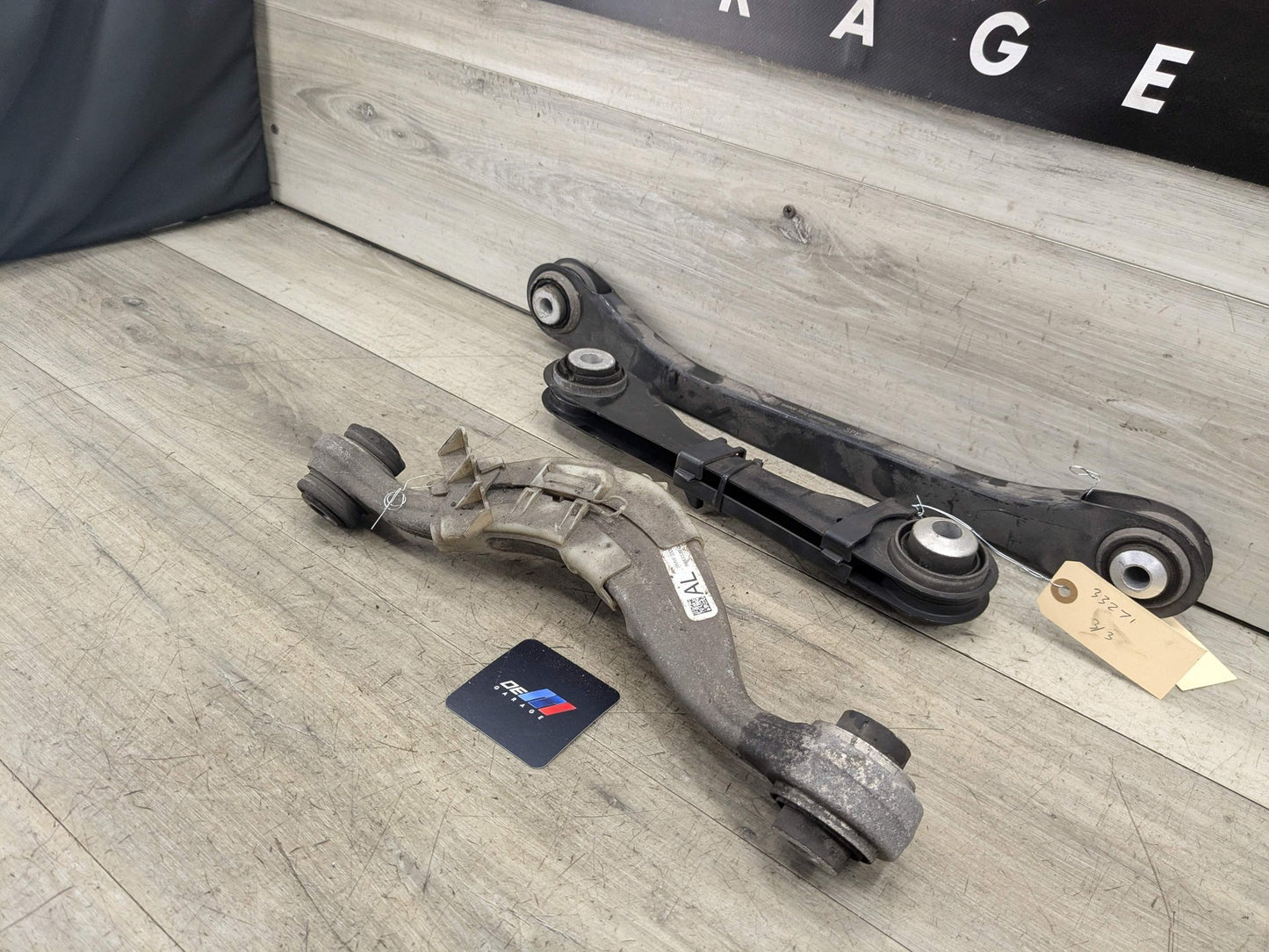 2018 BMW M550i G30 Rear Left Driver Control Arms SET 6867537 16-23 OEM BMW G11 G12 G30 Rear Left Driver Suspension Control Arm Wishbone SET
