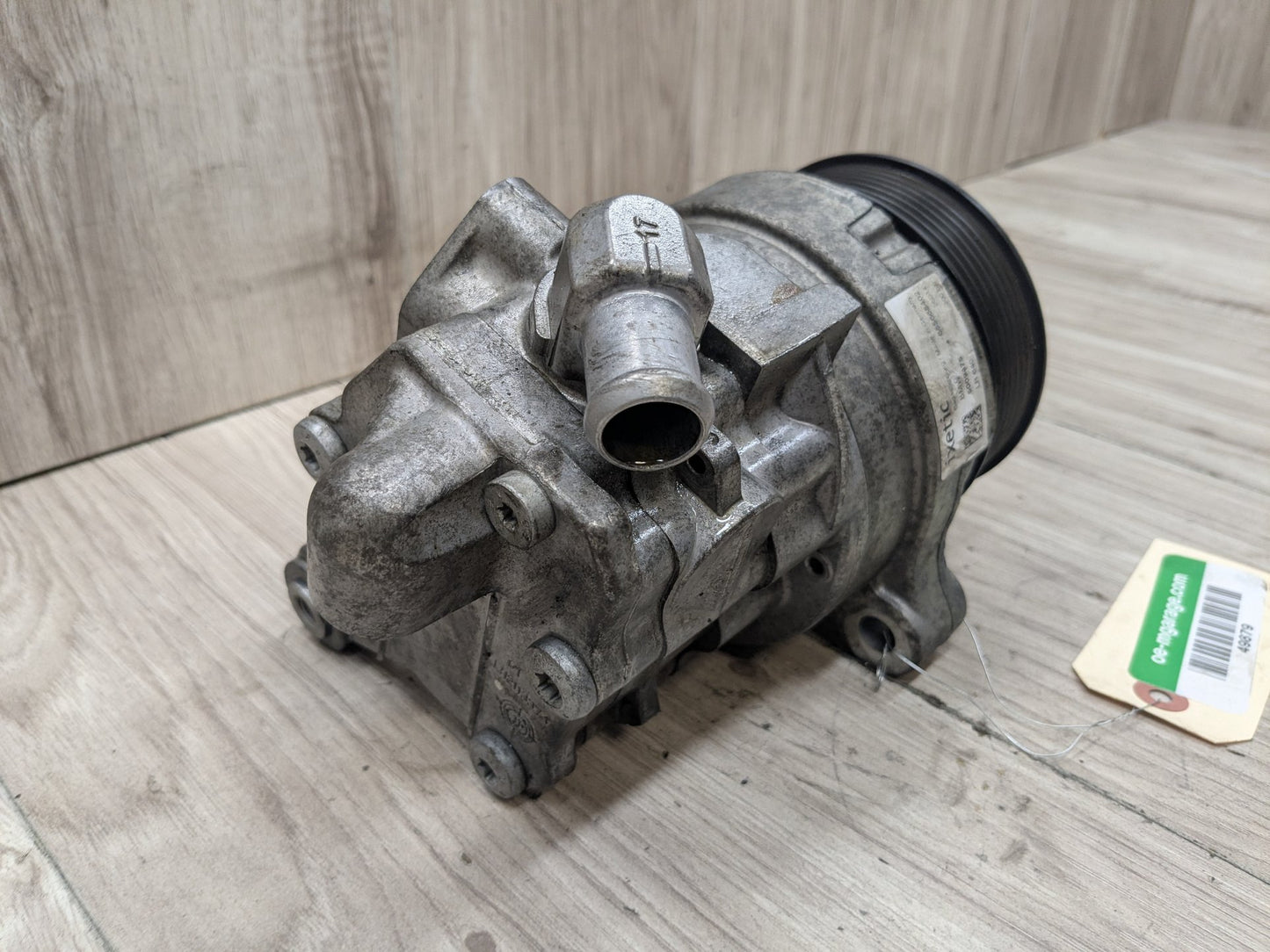14-19 OEM BMW F15 F16 F85 F86 X5 X5M Engine N63 S63 Power Steering Pump w Pulley
