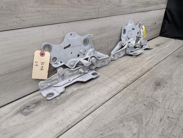 OEM BMW F95 F96 G05 G05 G07 G09 X5 X6 X7 Left Right Hood Hinges Pair White A96