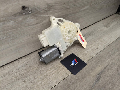 2020 BMW M340i G20 Rear Left Driver Door Window Glass Regulator Motor 8495867 19-24 OEM BMW G20 330 340 Rear Left Driver Side Door Window Regulator Motor