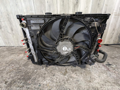 12-18 OEM BMW F10 F06 F12 M5 M6 Main Radiators Cooling ASSEMBLY Fan SET S63TU
