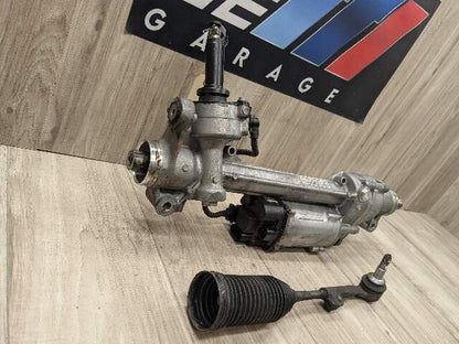 2014 Mercedes-Benz E550  Steering Gear Rack & Pinion 2124609000