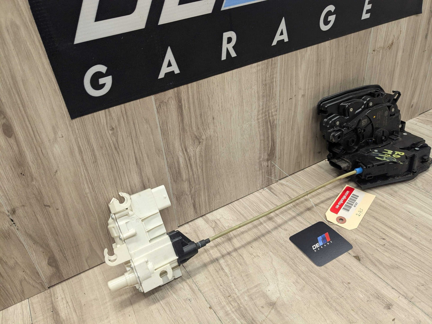 2017 BMW 750i G12 Rear Left Driver Door Latch Lock Actuator w/ Soft Close 2581897 OEM BMW G12 740 750 M760 B7 REAR LEFT DRIVER Door Lock Latch Actuator SOFT CLOSE