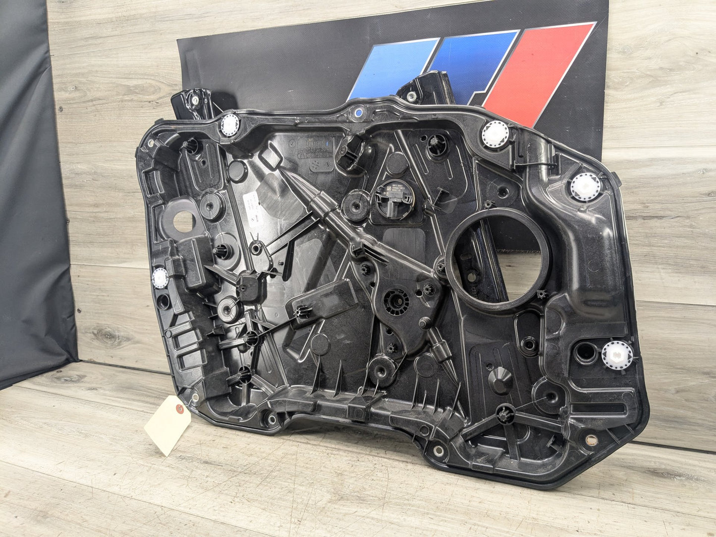 2021 BMW 330i G20 Front Left Driver Door Window Glass Regulator Motor 7497103 OEM BMW G20 G80 330 M340 M3 FRONT Left Driver Door Window Regulator Motor