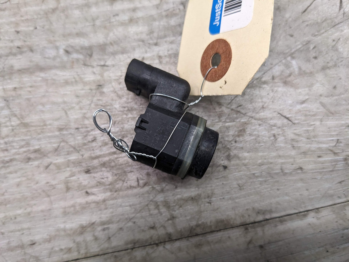 OEM BMW E70 F06 F10 F12 F13 F25 M5 M6 Bumper Parking PDC Ultrasonic Sensor Black
