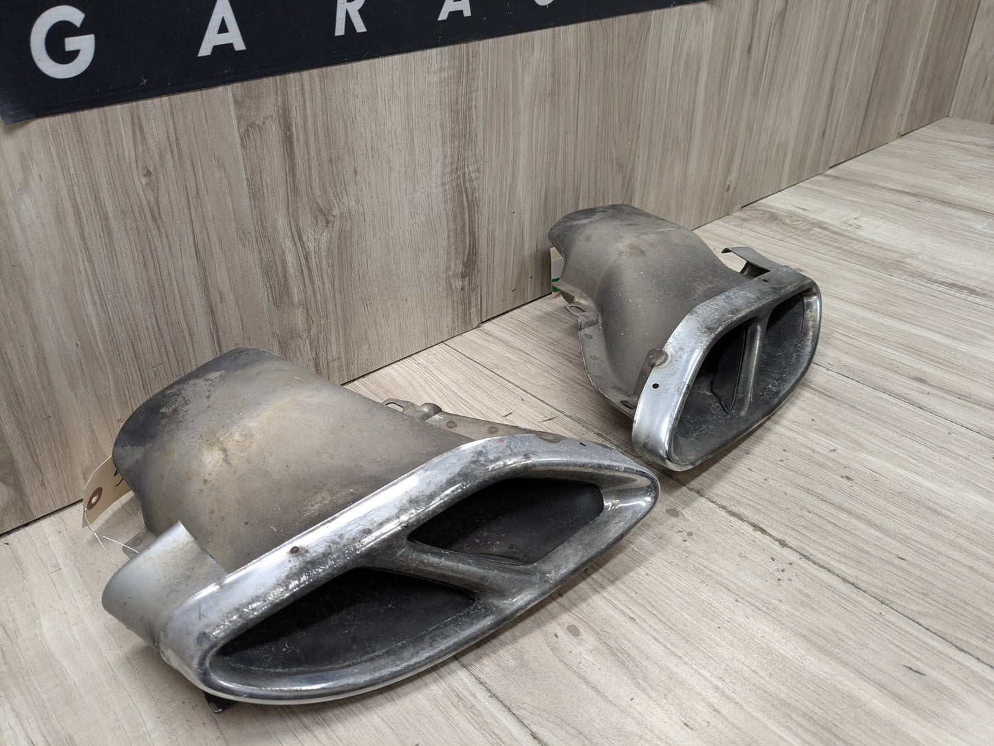 2015-2021 Mercedes-Benz C43 W205 Rear Left Right Exhaust Muffler Tips SET A0004900627
