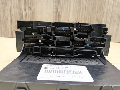 2009-2011 Mercedes-Benz SLK-Class R171 Rear Power Distribution Fuse Box A1715451601 OEM