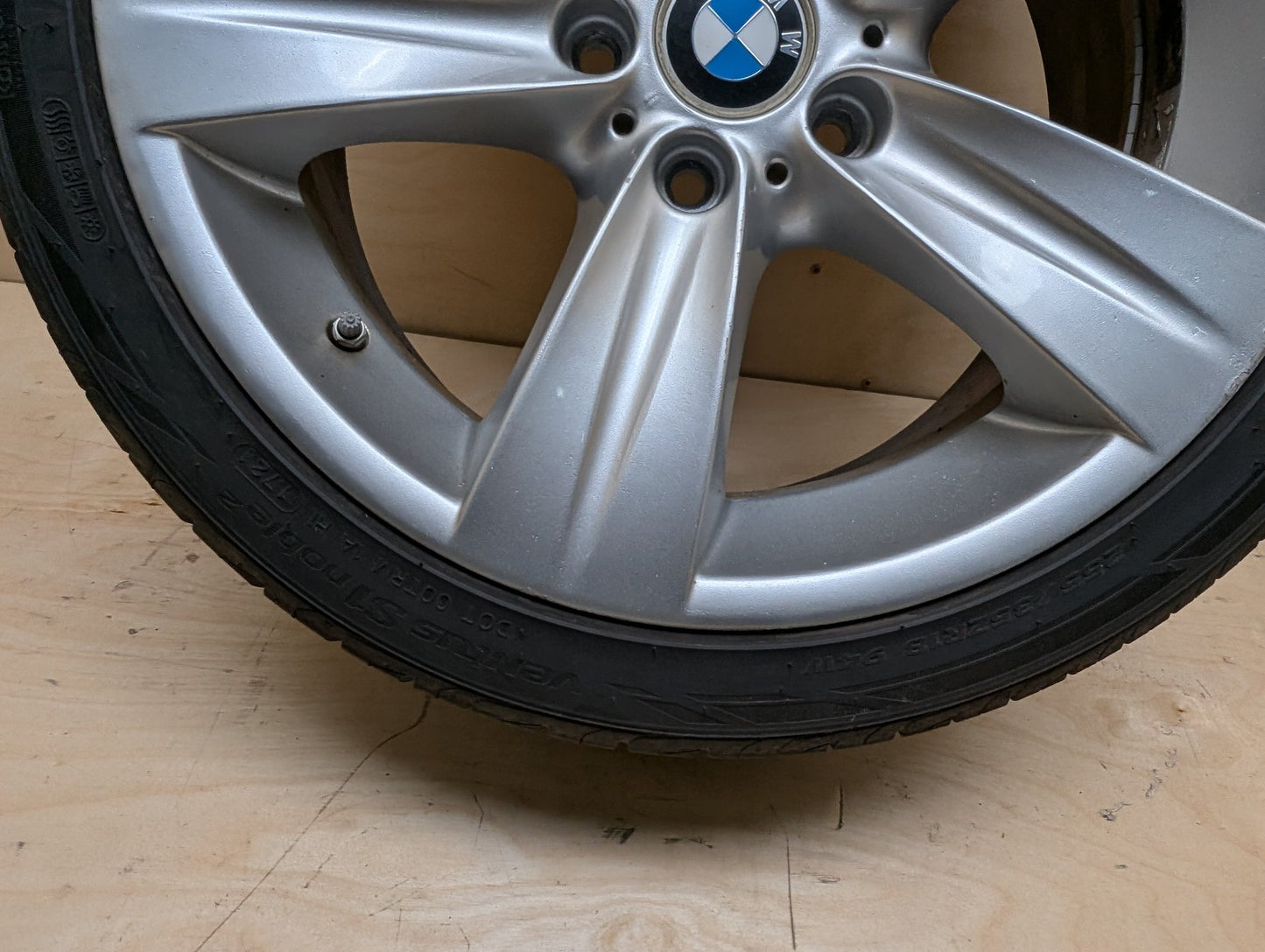 06-13 OEM BMW E90 E92 E93 328 335 Wheel Rim 18x8.5" ET:37 Star Spoke Style 189