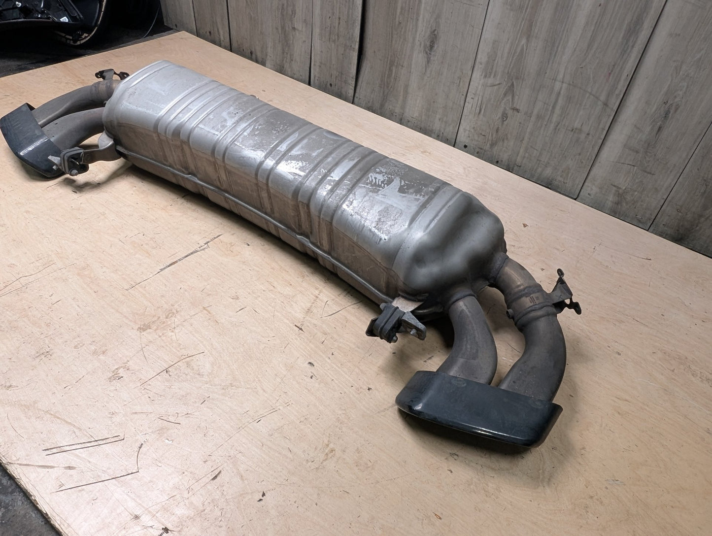 16-19 OEM BMW G11 G12 750i 750iX Engine N63R Rear Exhaust Pipe Muffler M SPORT