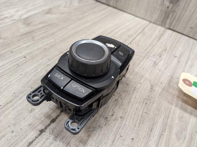 OEM BMW F15 F22 F30 F32 F36 F48 F80 M3 M4 X5 Info iDrive Controller Knob Button