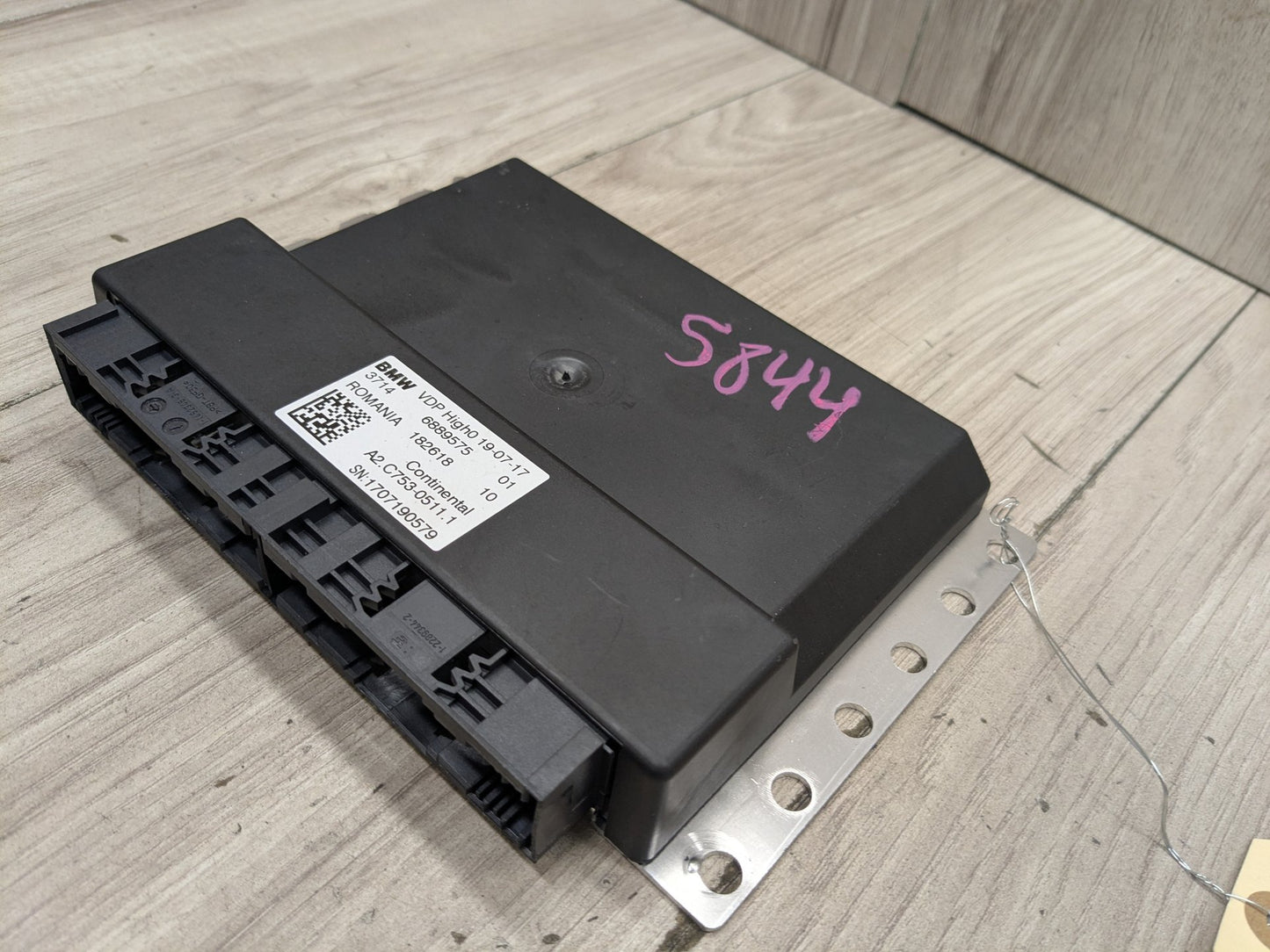 OEM BMW G12 G30 M550 750 M760 Active Air Suspension VDP Control Module Unit