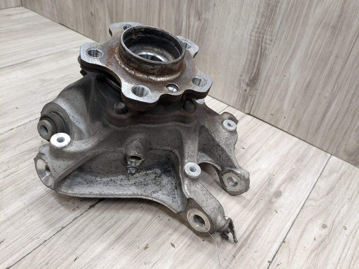 OEM BMW G01 X3 30i 30iX M40iX REAR Left Driver Knuckle Wheel Hub Spindle Bearing