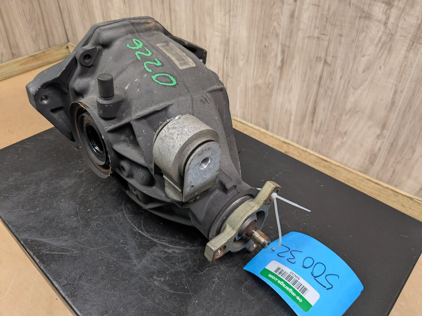 2014 Mercedes-Benz E550 Rear Axle Carrier Differential 100461k 0