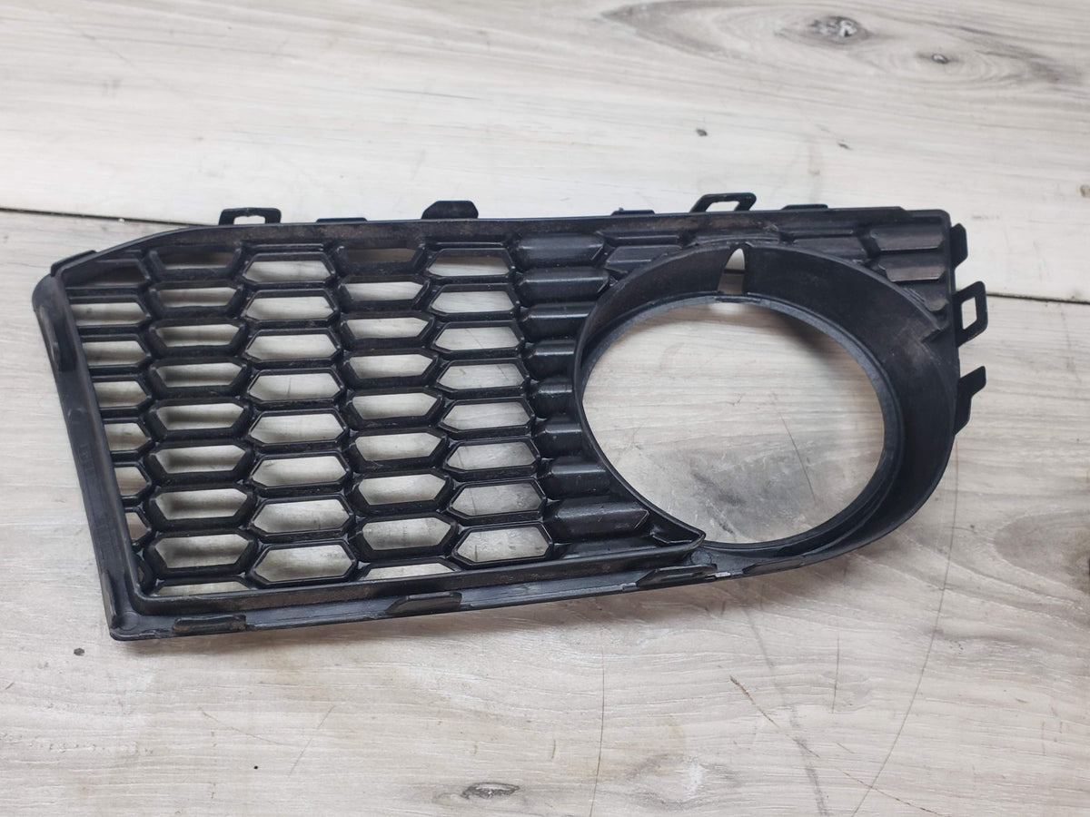 2012 BMW 535i F10 Front Left Driver Bumper Cover Grille Fog Light Lamp Grille Mesh