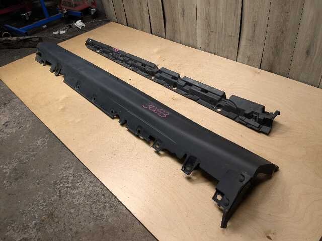 *14-18 OEM BMW F15 X5 Left Driver Side Skirt Rocker Panel Molding w/ Bracket