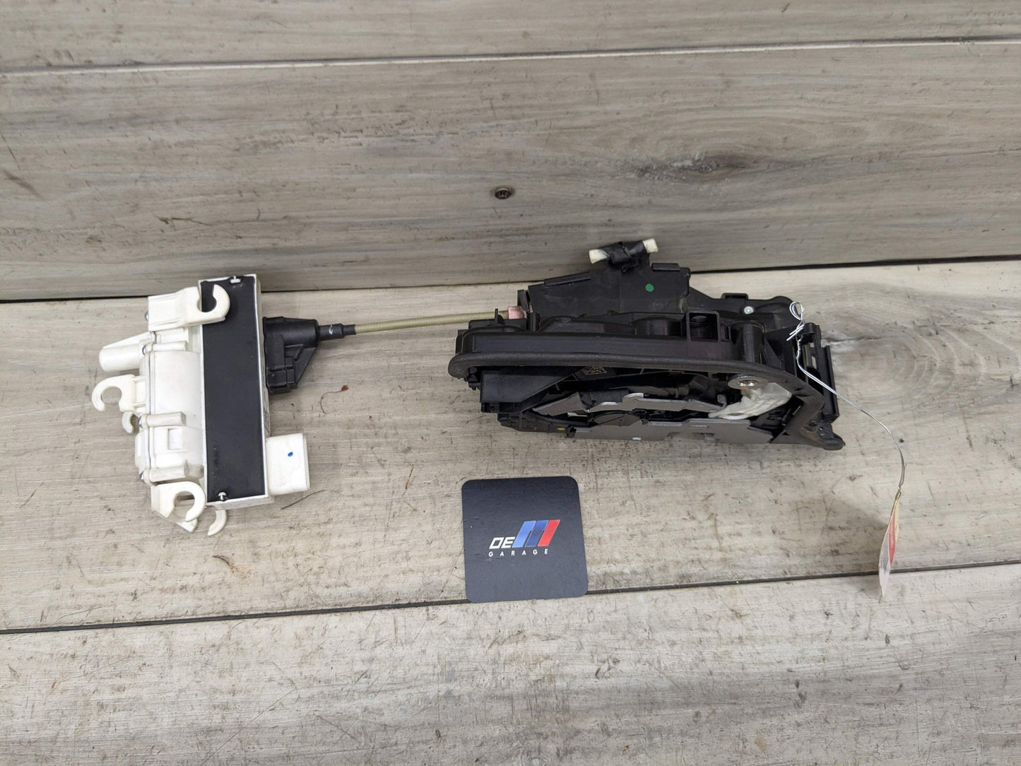 2016 BMW 740i G12 Front Right Passenger Door Latch Lock Actuator w/ Soft Close 2581894 16-22 OEM BMW G11 G12 Front Right Passenger Door Lock Latch Actuator SOFT CLOSE