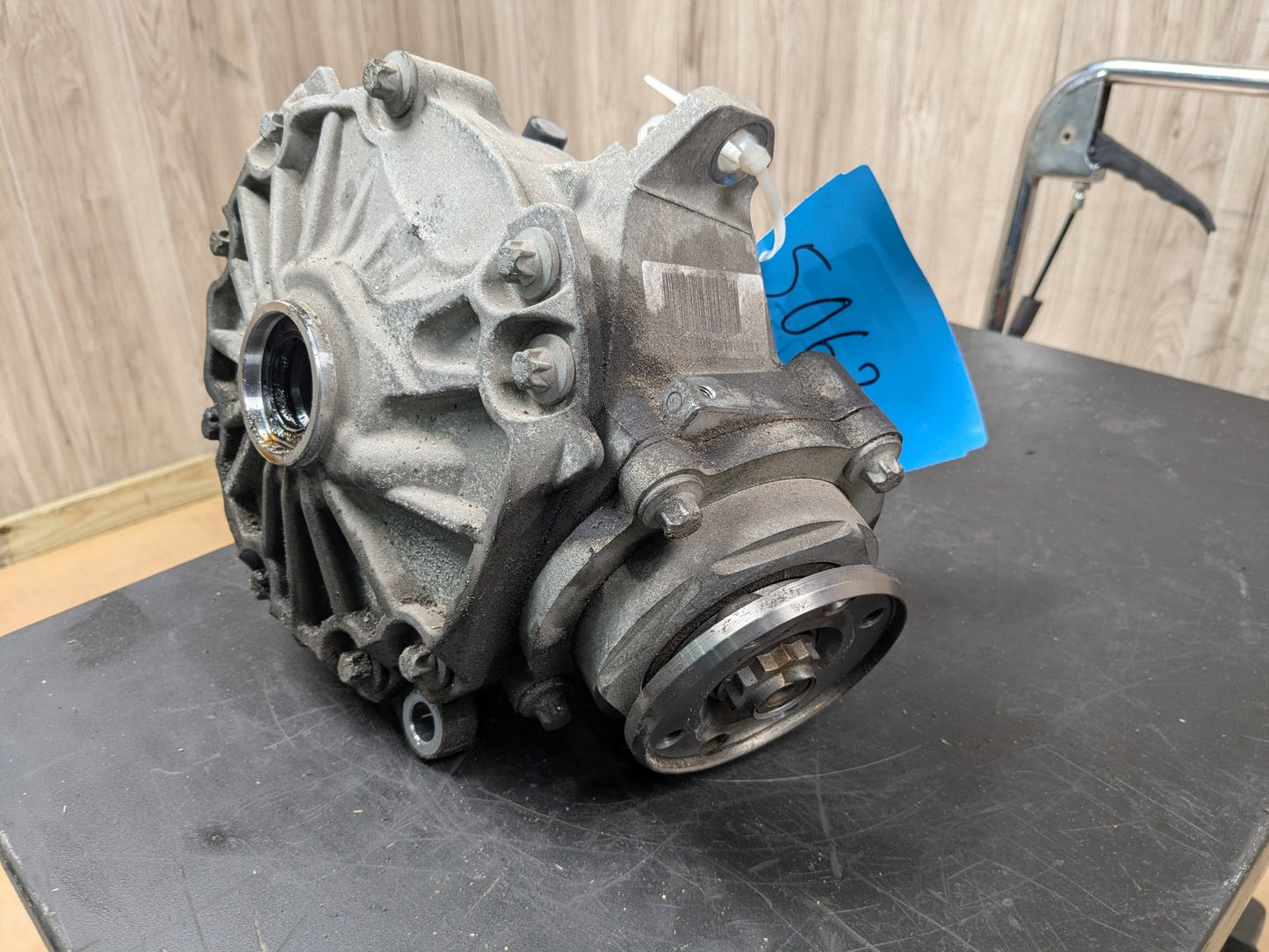2015-2021 Mercedes-Benz C43 W205 Front Axle Carrier Differential A2213307400
