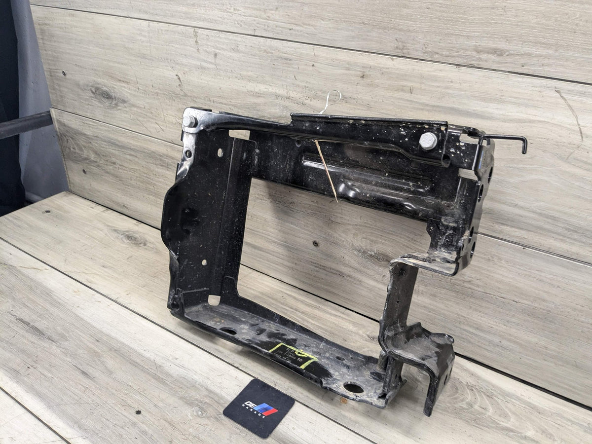 OEM BMW G20 G22 G23 G26 Front Left Driver Radiator Reinforcement Support Bracket
