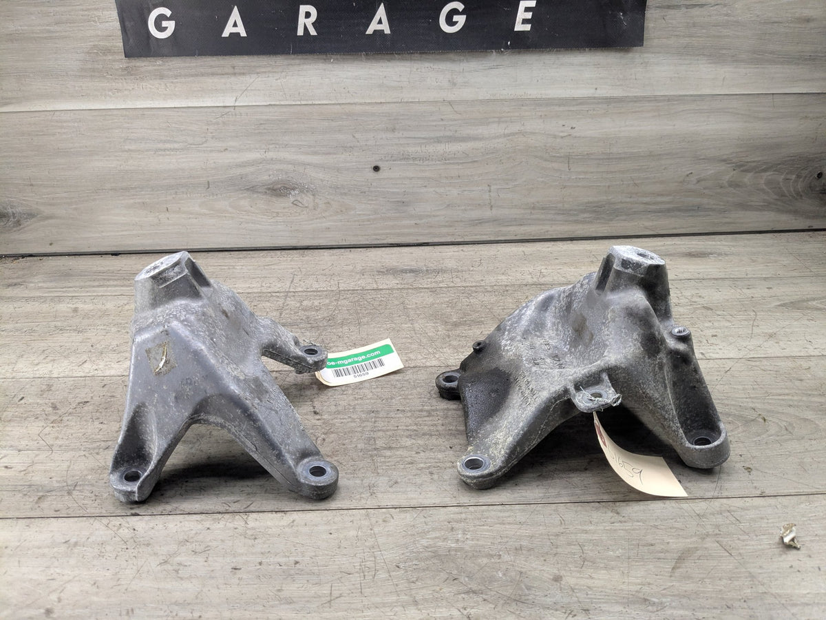 2018-2024 Audi B9 S5 Left Right Engine Bracket Support Mount SET 8W0199307 SET