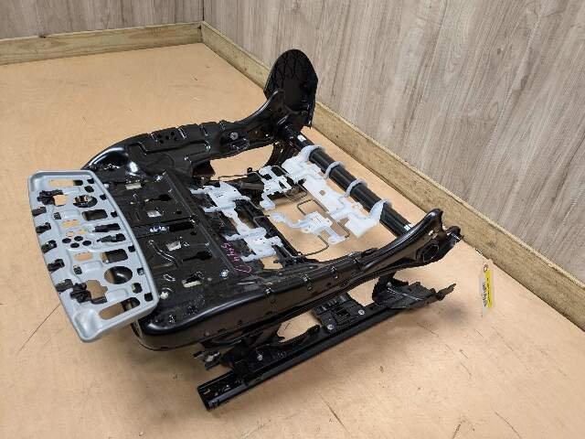 16-23 OEM BMW G12 G30 Front Left Driver Seat Rail Track Frame w/ Motors 7367545