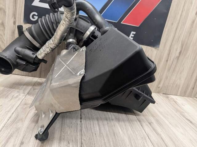 OEM BMW G01 G02 X3 X4 Engine B46 B48 Air Cleaner Filter Intake Resonator Box