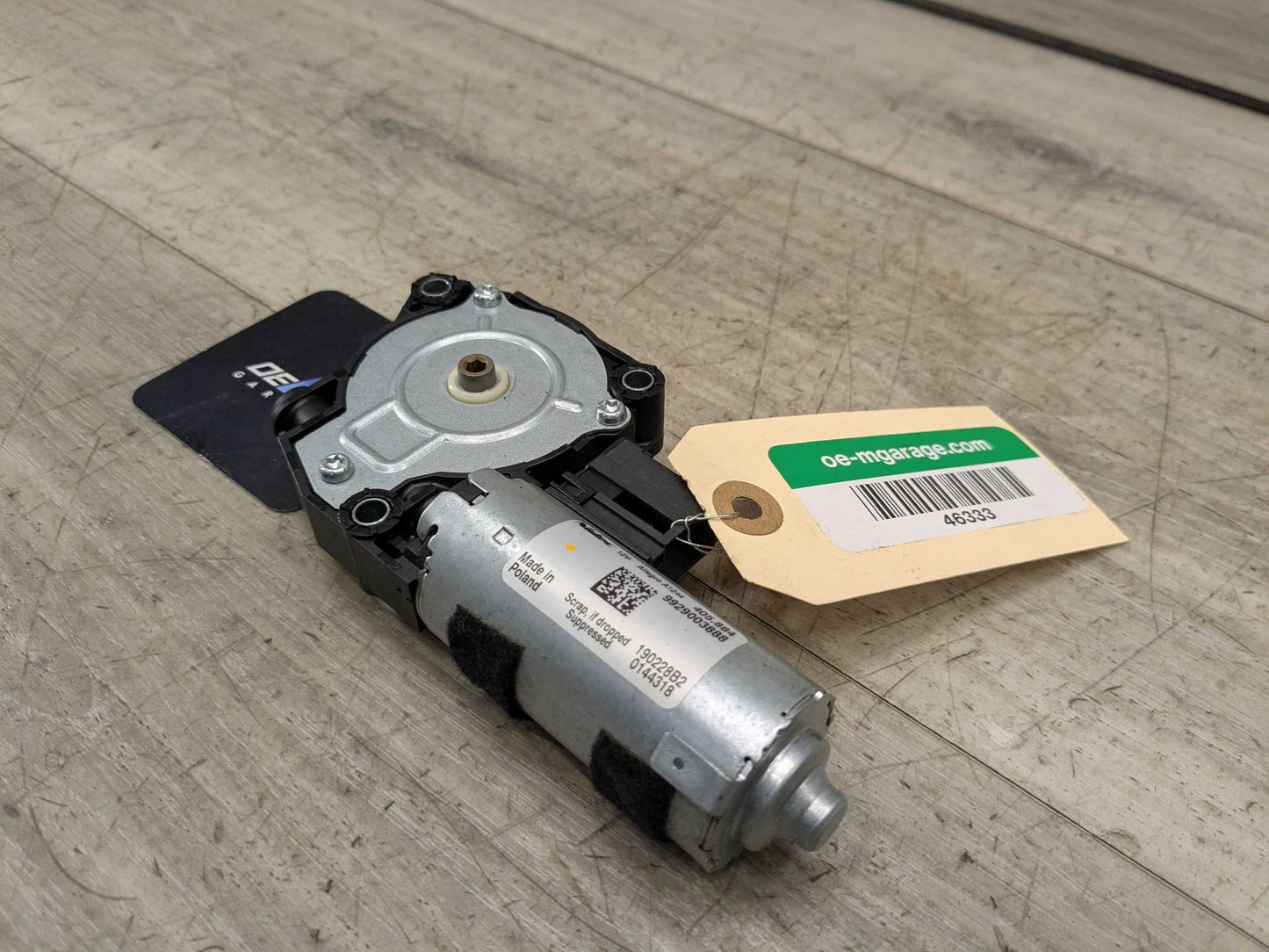 2020 BMW M340i G20 Sunroof Sun Roof Glass Motor 7424804 OEM BMW G20 G22 G26 G42 G80 G82 G87 M2 M3 M4 Sunroof Moonroof Motor Drive Unit