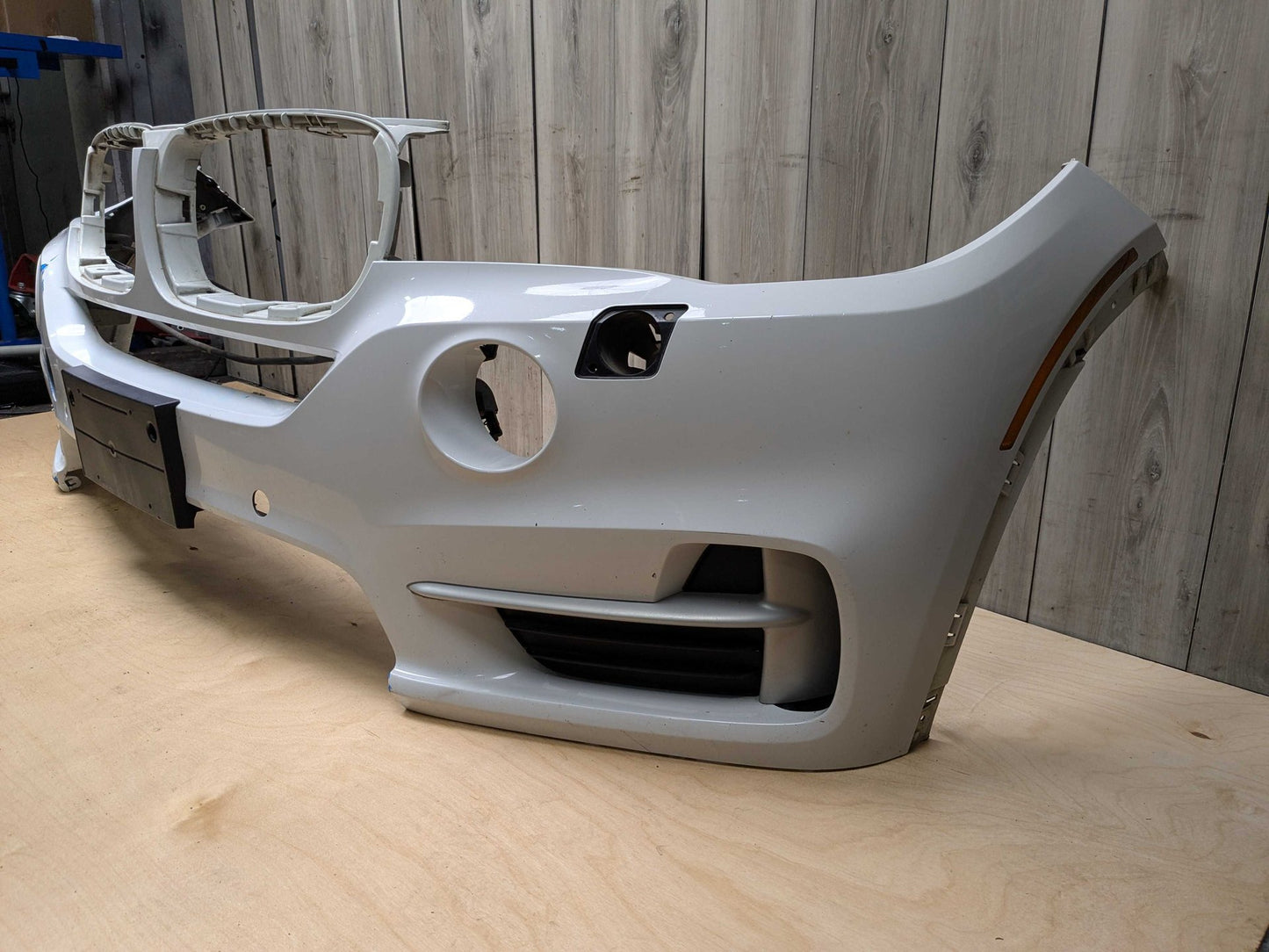 NOTE* 14-18 OEM BMW F15 X5 Front Bumper Cover Panel White 300 White ALPINWEISS III (300)