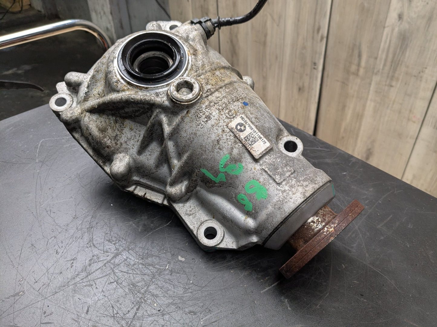 2019 BMW X3 G01 Front Axle Carrier Differential 8679981 18-21 OEM BMW G01 G02 X3 X4 xDrive Front Differential Axle Gearbox Carrier 3.38