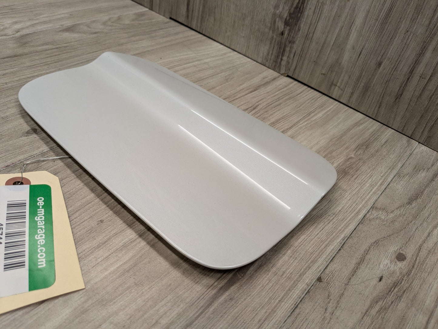 OEM BMW F22 228 230 M235 M240 Rear Fuel Gas Tank Flap Lid Cover Cap