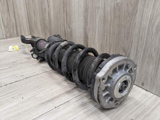 17-23 OEM BMW G30 M550iX Front Left Driver Spring Strut Shock Absorber VDC