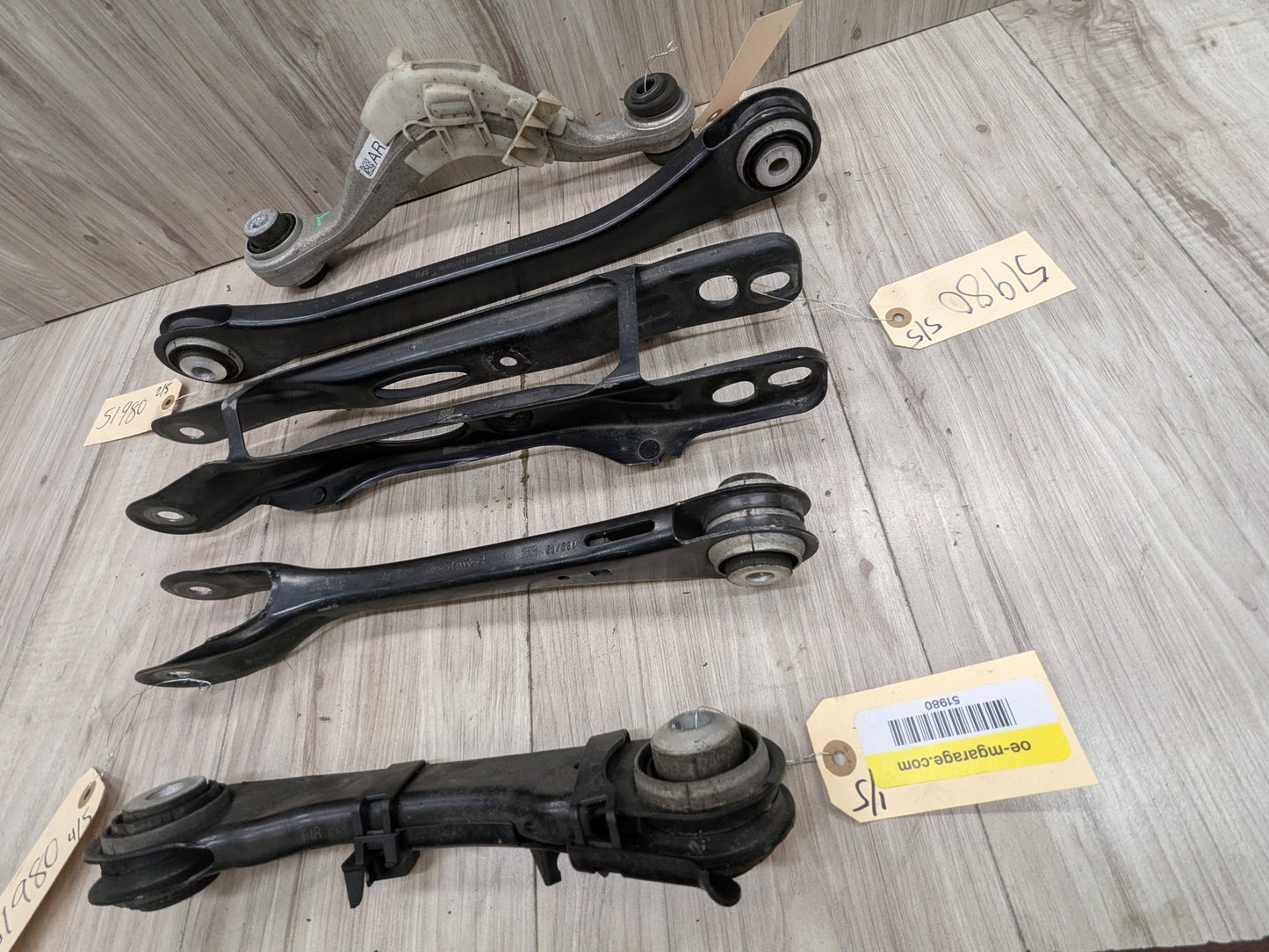 2020 BMW 740i G12 Rear Right Passenger Control Arms SET 6883340 OEM BMW G12 G14 G15 G16 G30 Rear Right Passenger Upper Lower Control Arm SET