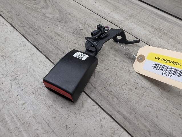 17-20 OEM BMW F90 M5 G30 530 540 M550 Rear Left Driver Seatbelt Seat Belt Buckle