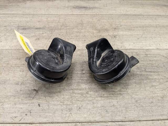 OEM BMW F07 F10 Left Right High Low Tone Horn Signal PAIR