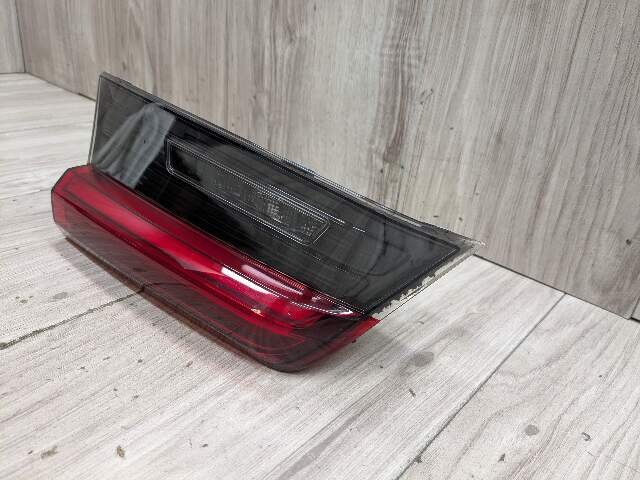 2019 BMW 330i G20 Rear Left Driver Inner Tail Light 7420455 19-21 OEM BMW G20 G80 330 M340 M3 Rear Left Driver LED Inner Stop Tail Light