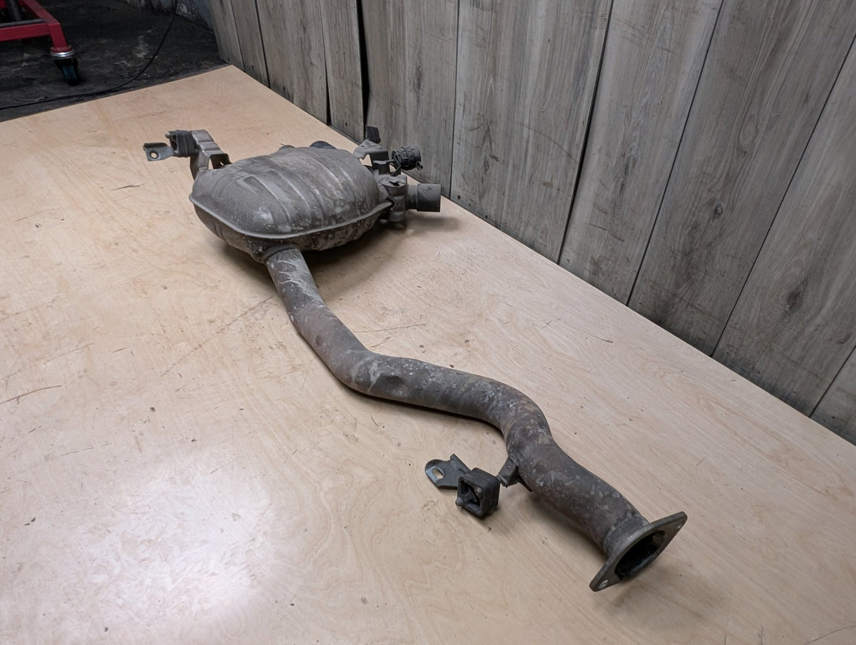 11-13 OEM BMW E82 E88 135 Rear Exhaust Muffler System N55 w/ Tips