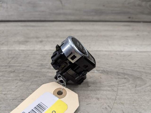 17-23 OEM BMW G30 G32 530 540 M550 640 Engine Start Stop Button Push Dash Switch