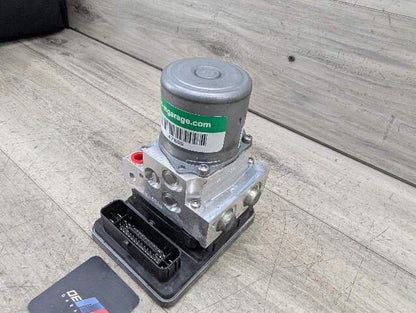2017 BMW 740i G12 ABS Pump Module 6884577 PRE-LCI OEM BMW G01 G12 G30 ABS Brake Pump Anti Lock DSC Dynamic Stability
