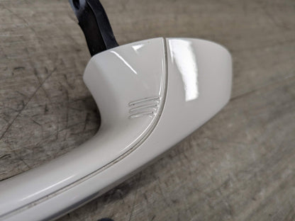 OEM BMW G20 G30 F90 M5 M8 COMFORT ACCESS Front Left Driver Door Handle White