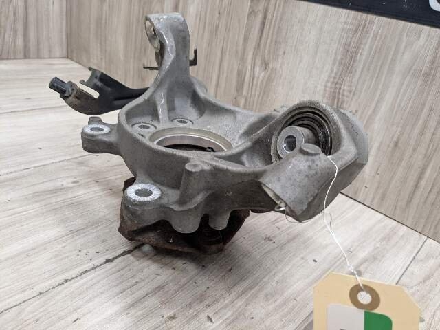 2018 - 2024 Audi S5 B9 Rear Right Passenger Spindle Knuckle w/ Bearing 8W0505436