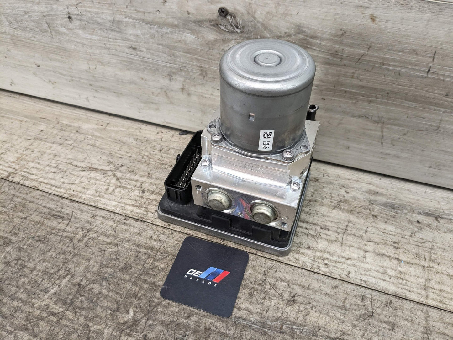 2018 BMW 540i G30 ABS Pump Module 6889210 16-20 OEM BMW G30 G32 G11 G12 750 DSC ABS Pump Computer Unit Anti Lock Brake