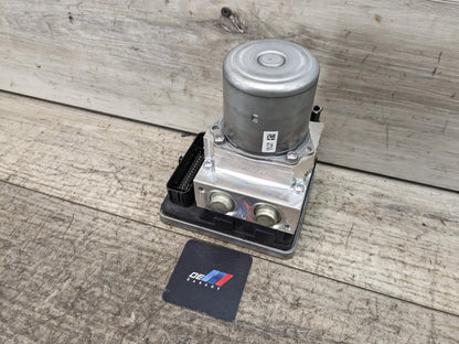 2018 BMW 540i G30 ABS Pump Module 6889210 16-20 OEM BMW G30 G32 G11 G12 750 DSC ABS Pump Computer Unit Anti Lock Brake