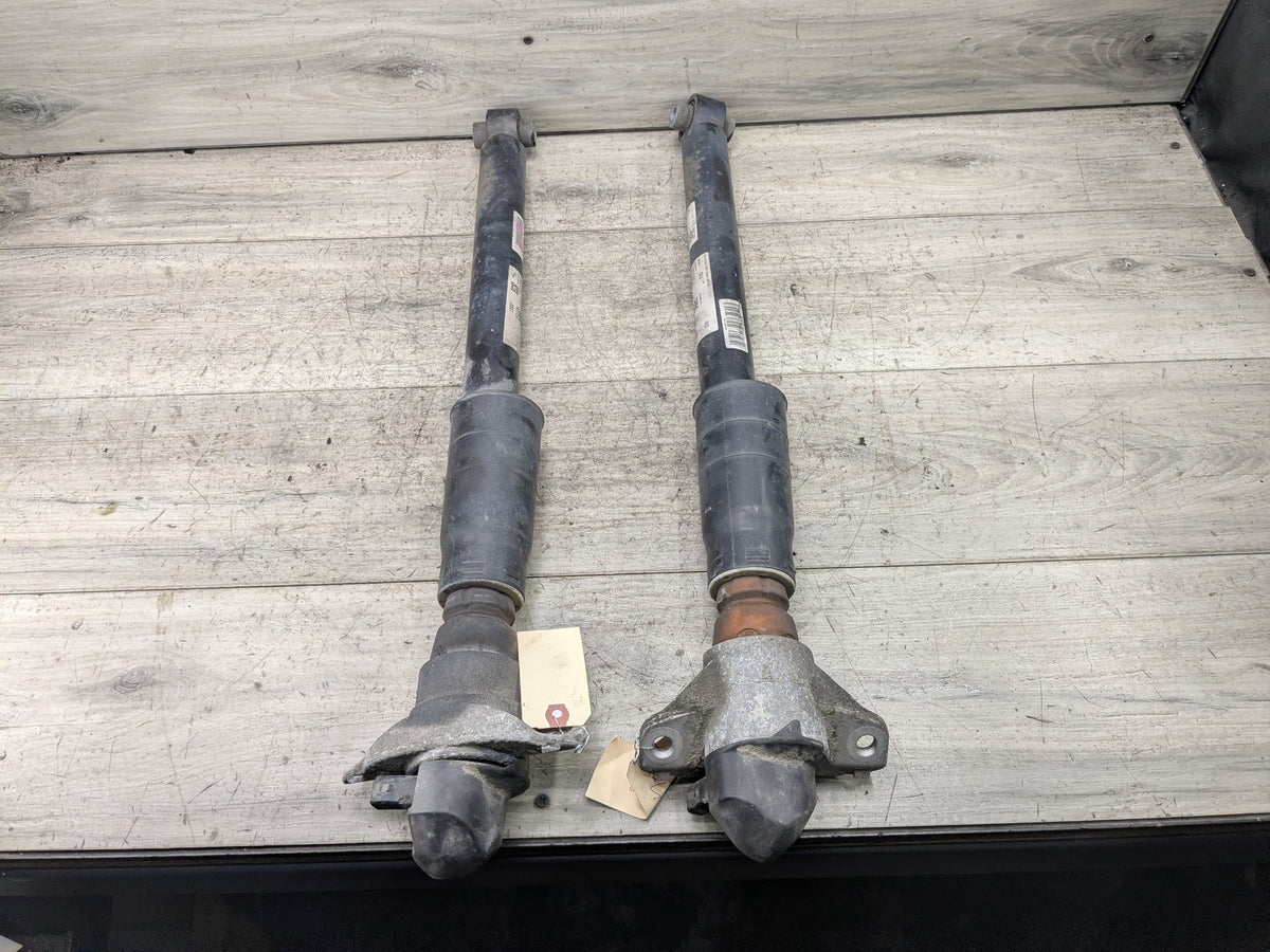2018-2024 Audi S5 B9 Rear Left Right Spring Strut Shock Absorbers SET 8W0616025E 2018-21 Audi S5 A5 B9 Rear Left & Right Side Suspension Shock Absorber Strut