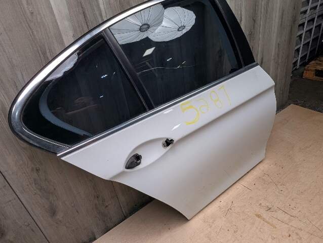*11-16 OEM BMW F10 528 535 Sedan Rear Right Passenger Door Shell Panel White