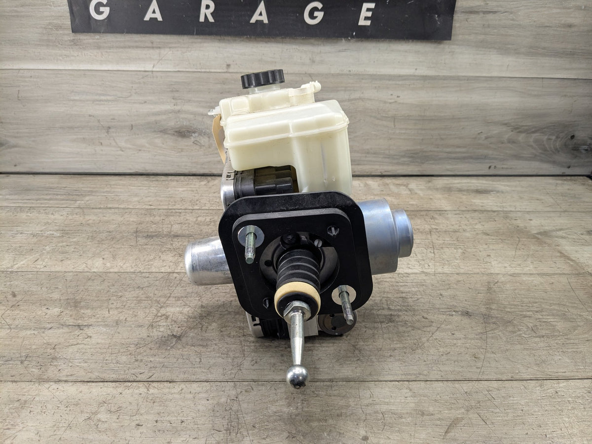 2019-2026 BMW X5 G05 ABS Pump Module 6899247 ENGINE STARTER: The engine may no be able o be s ar ed. I he dri er repea edly a emp s o s ar he engine using excessi ely long s ar ing a emp s, his may cause an elec rical o erload o he s ar er. OEM