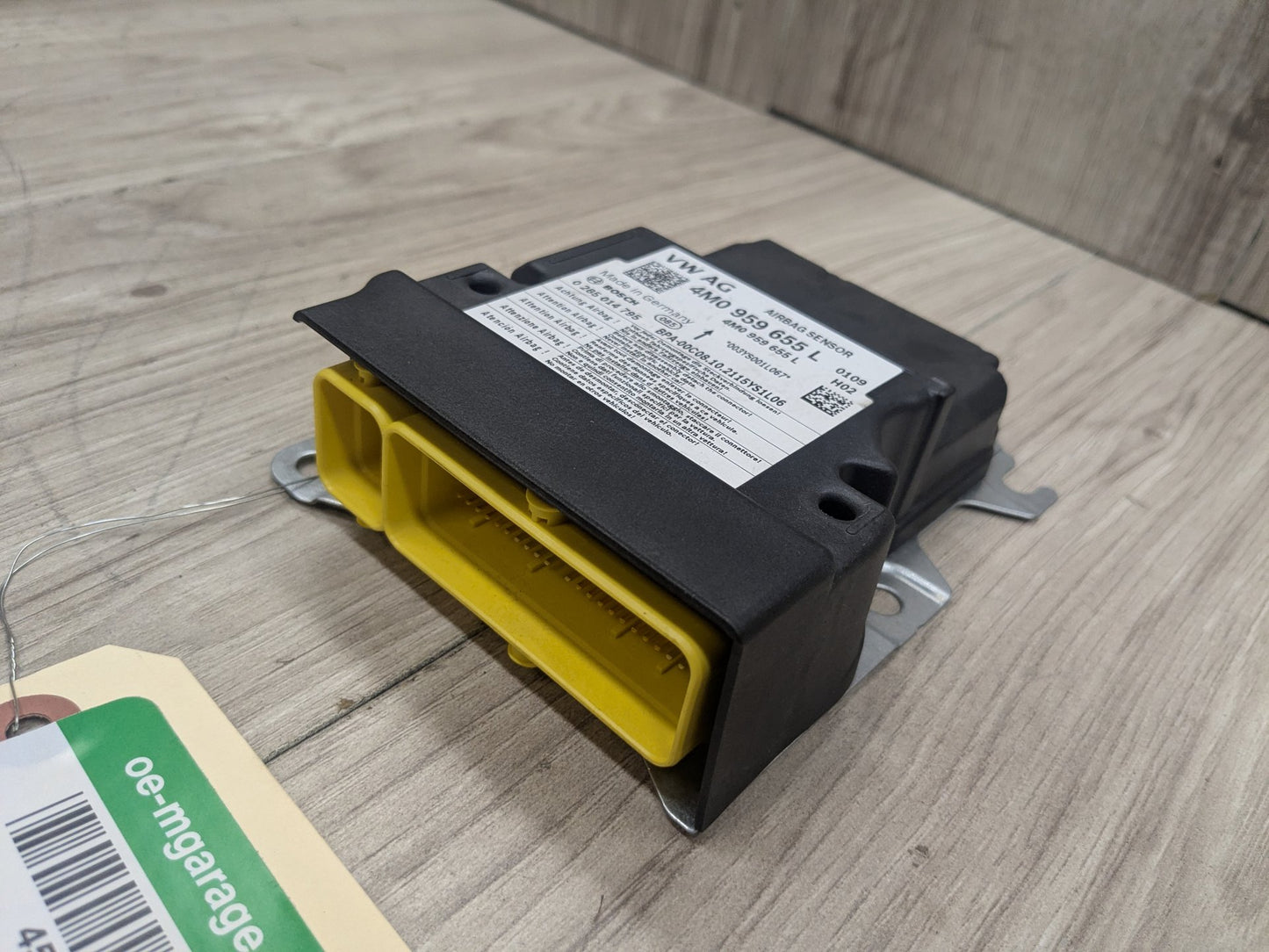 17-19 OEM AUDI Q7 SRS Airbag Sensor Control Module Unit