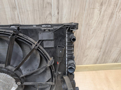16-19 OEM BMW G12 G30 530 540 740 Radiator Condenser Fan Shroud Assembly B46 B58