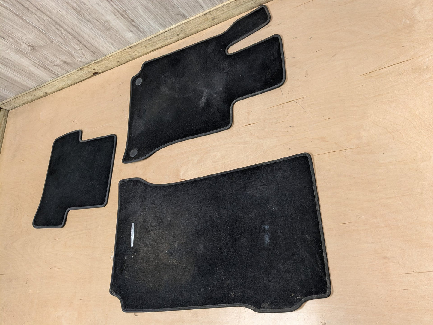 2015-2021 Mercedes-Benz C43 W205 Front Rear Left Right Mat Carpet Floor Mats SET A2056803048